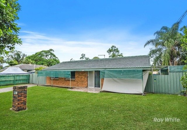 8 Carrosa Street, QLD 4132