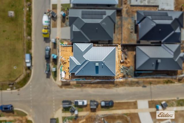 18 Unaipon Street, VIC 3691