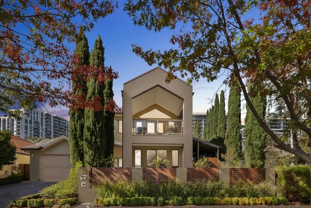 12 Wunderlich Street, ACT 2912