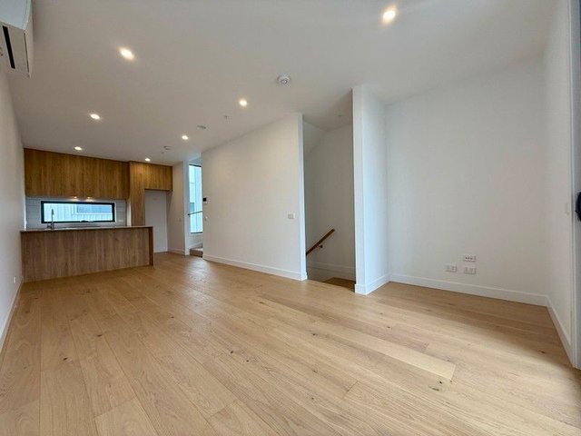 1/80 Westgate Street, VIC 3044