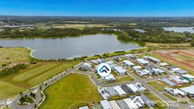 18 Cambridge Cct, QLD 4501