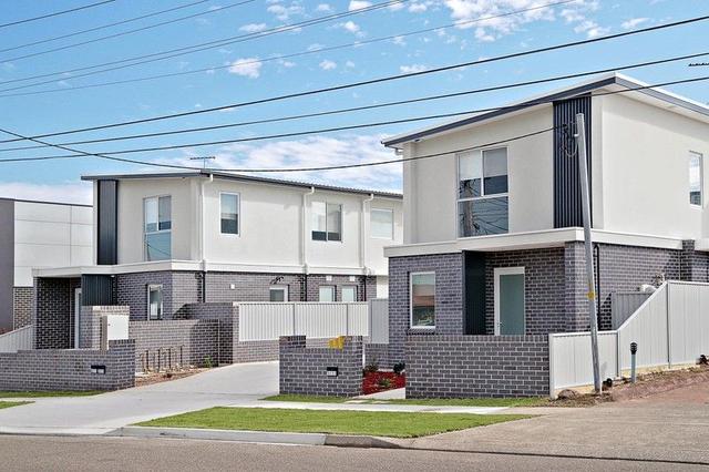 4/11 Junction Rd, NSW 2170