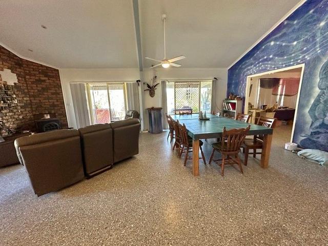 317 Bells Rd, QLD 4678