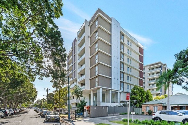 30/57 Lachlan Street, NSW 2170