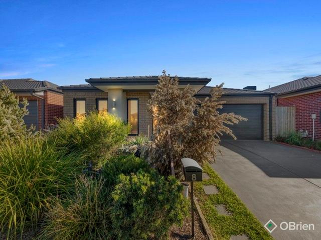 8 Snicket Crescent, VIC 3809