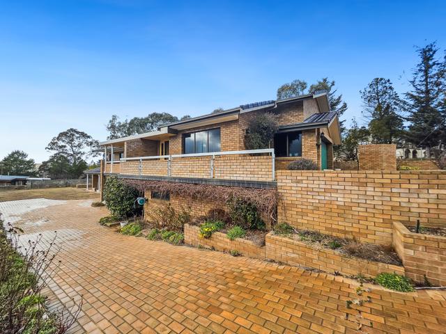 6 Chapman St, NSW 2630