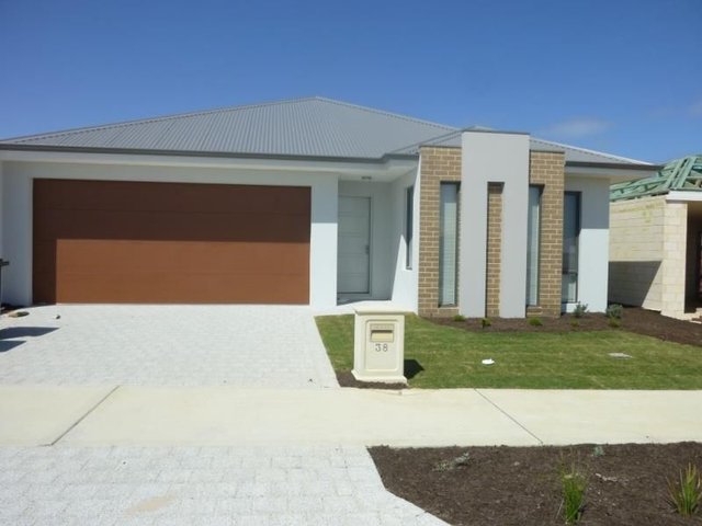 38 Malleefowl Way, WA 6038