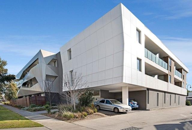 13/15 Eucalyptus  Drive, VIC 3012