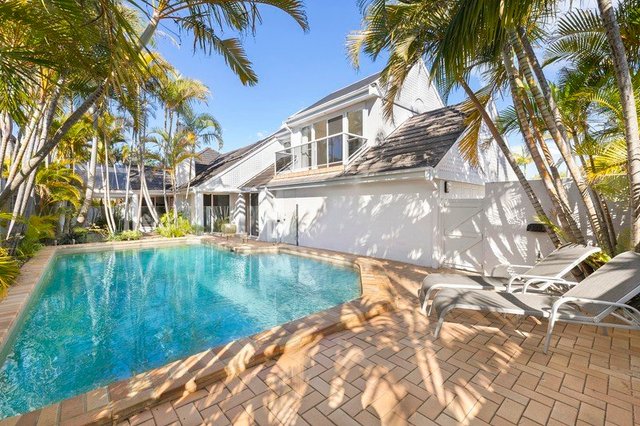 10 Beach Road, NSW 2097