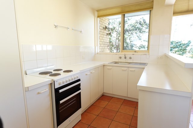 2/73 Blamey Crescent, ACT 2612
