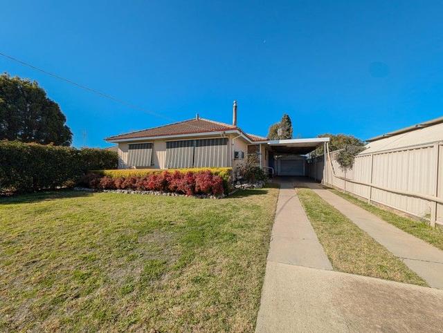 10 Taverner Court, VIC 3579