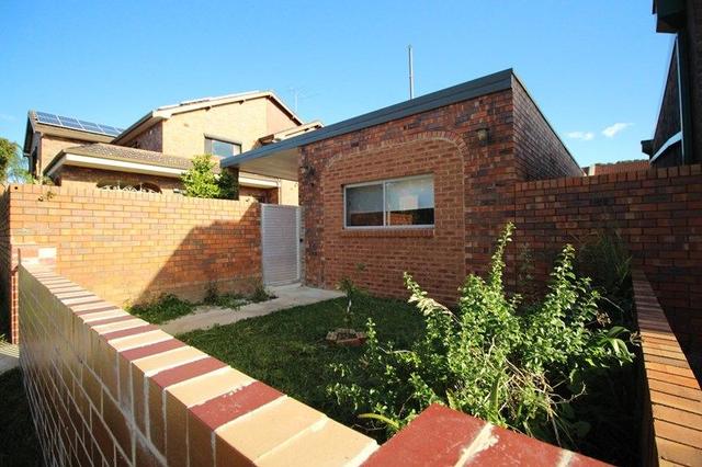 Granny Flat/1 Waratah St, NSW 2137
