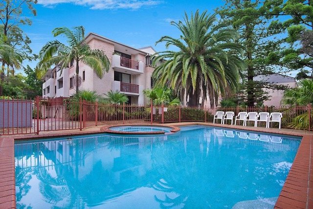 23/1 Hume  Avenue, NSW 2154