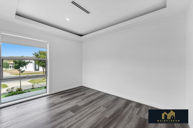 7 Pegg Wilks Street, ACT 2913