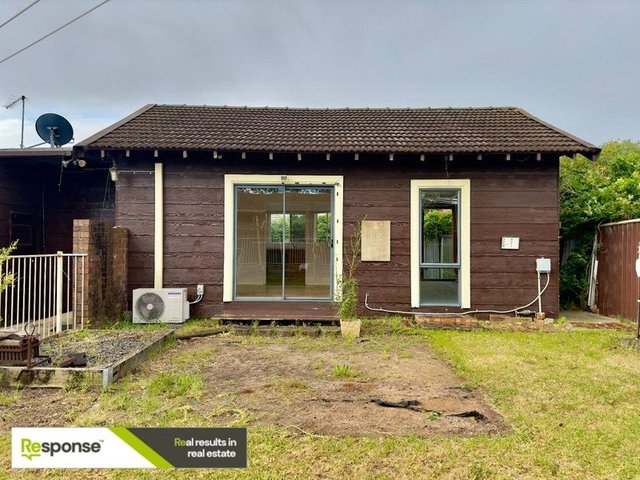 13a Coghlan  Crescent, NSW 2767