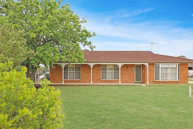 5 Hasluck Place, NSW 2795