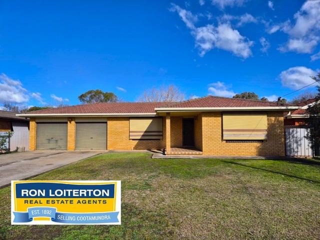 42 Cowcumbla St, NSW 2590
