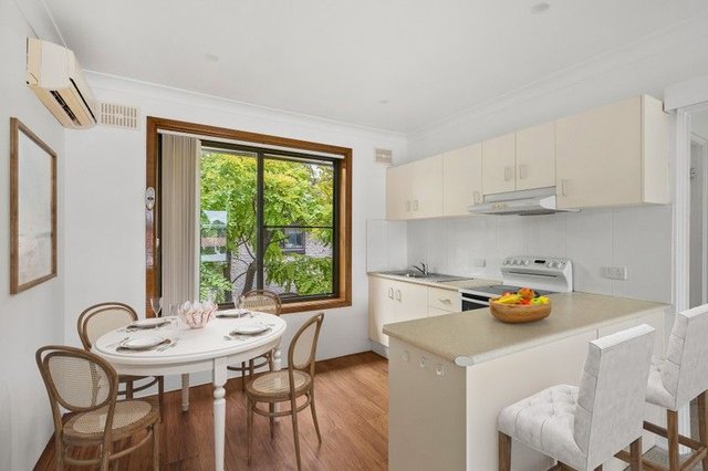 4/10 Bode Avenue, NSW 2500