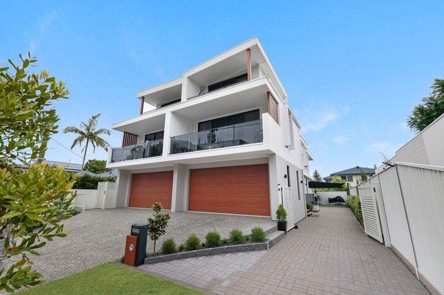 2/7 Azalea Avenue, QLD 4216