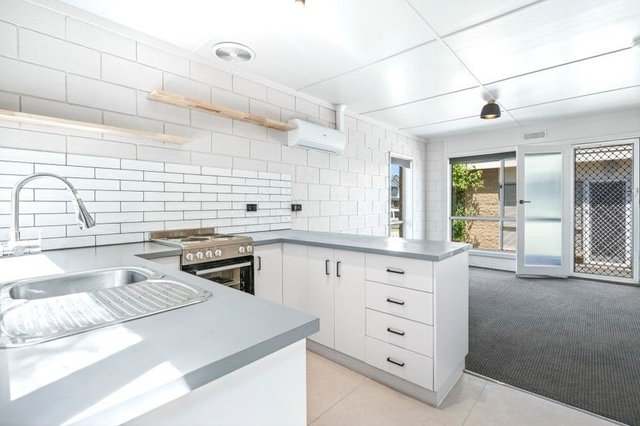 1/11 Elcho Street, VIC 3220