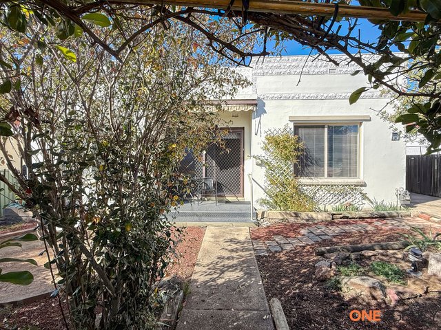36 Egan Street, NSW 2630