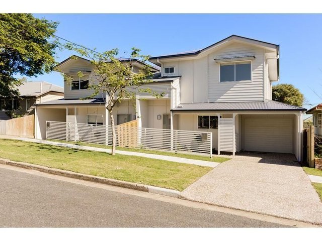 1/15 Clyde St, QLD 4105