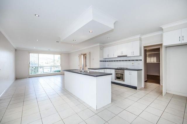 1/1 Lady Penrhyn Drive, VIC 3024