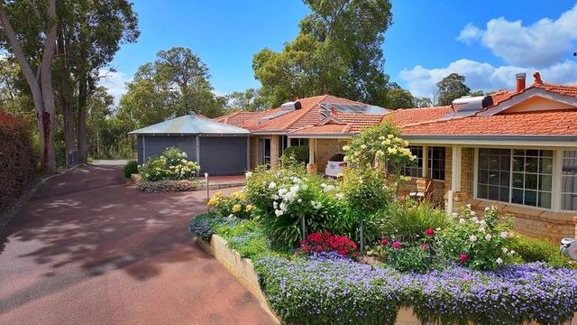 10 Wattle Court, WA 6239