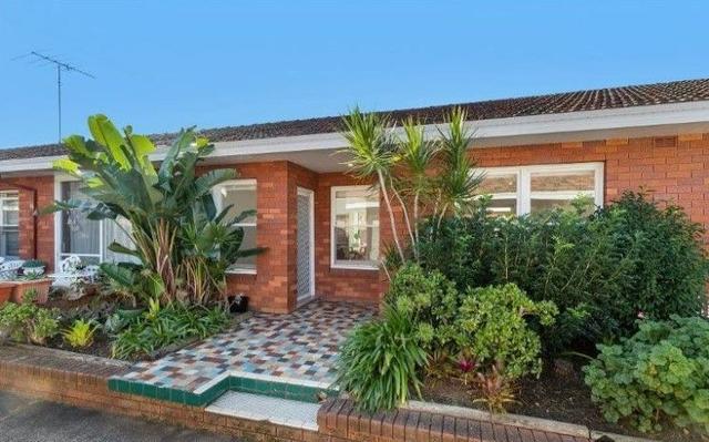 2/131-135 Alfred Street, NSW 2219
