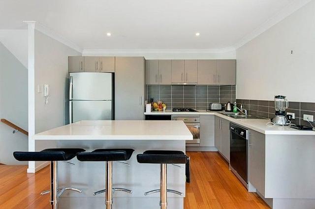 4/12 Agnes Street, QLD 4170
