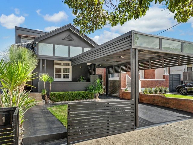 1 Ingham Avenue, NSW 2046