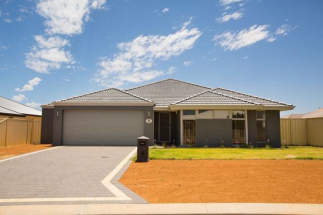 9 Periwinkle Street, WA 6532