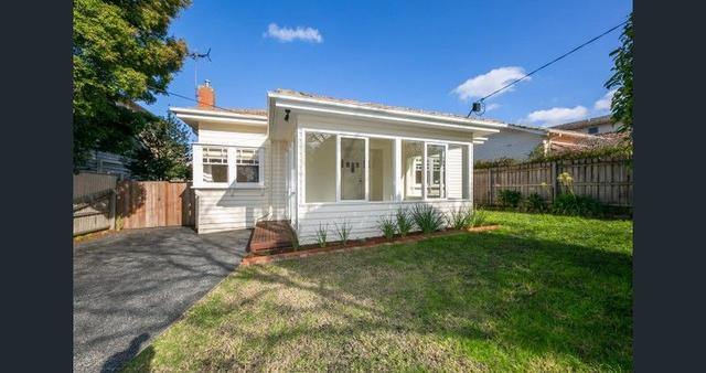 8 Kinloch Ave Avenue, VIC 3127