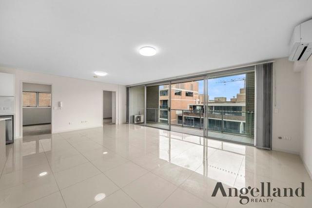 111/2A Brown Street, NSW 2131