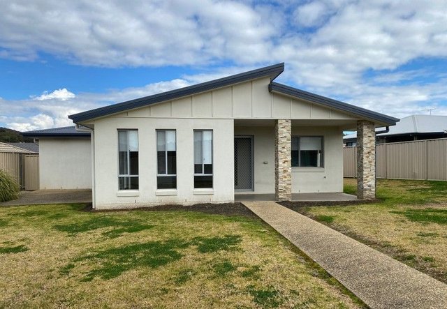 37 Kendall Drive, NSW 2641