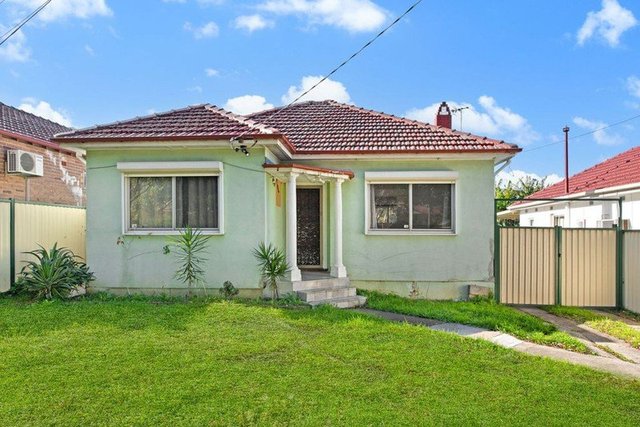 17 Reynolds Ave, NSW 2200