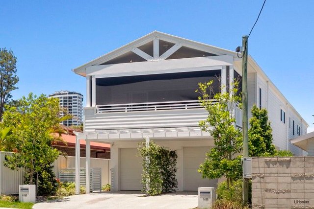 1/28 Fourth Avenue, QLD 4221