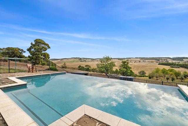 7 Somerset Place, NSW 2583