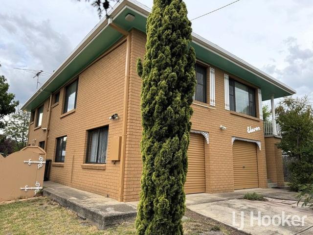 11 Vernon Street, NSW 2360