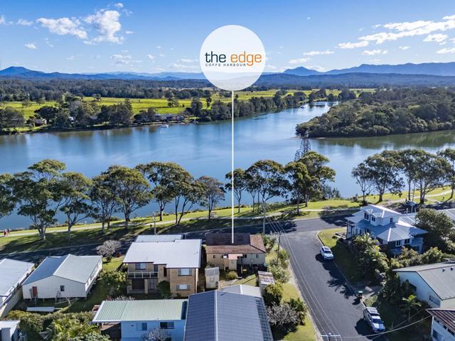 10 River Street, NSW 2454