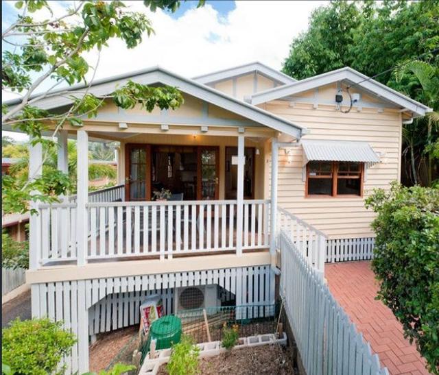 3/11 Glassey Street, QLD 4059