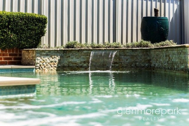 9 Stein Place, NSW 2745