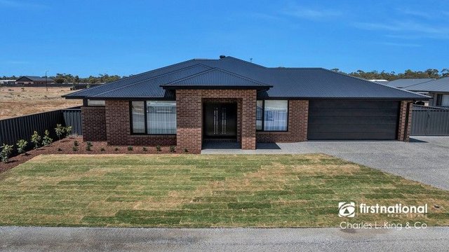 15 Firebrace Street, NSW 2731