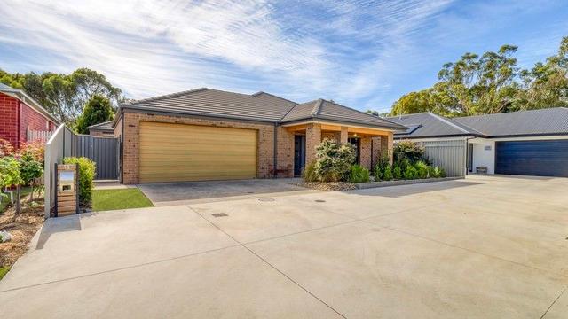 18 Brookwater Crescent, VIC 3616