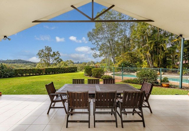 421 San Fernando Drive, QLD 4213