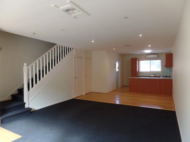 11/127 Somerville Road, VIC 3013