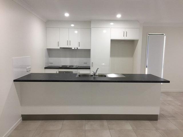 14 Trader Crescent, QLD 4802