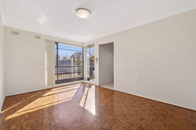 4/37 Ferguson Ave, NSW 2195