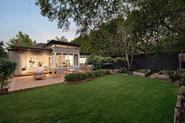 8 White Street, VIC 3146