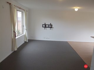 Lounge Room 